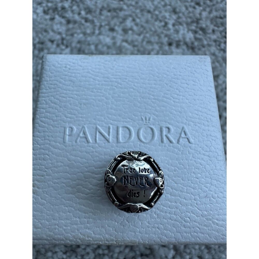 NWOT Pandora x Disney The Nightmare Before Christmas Charm 792292C01 - Picture 6 of 15